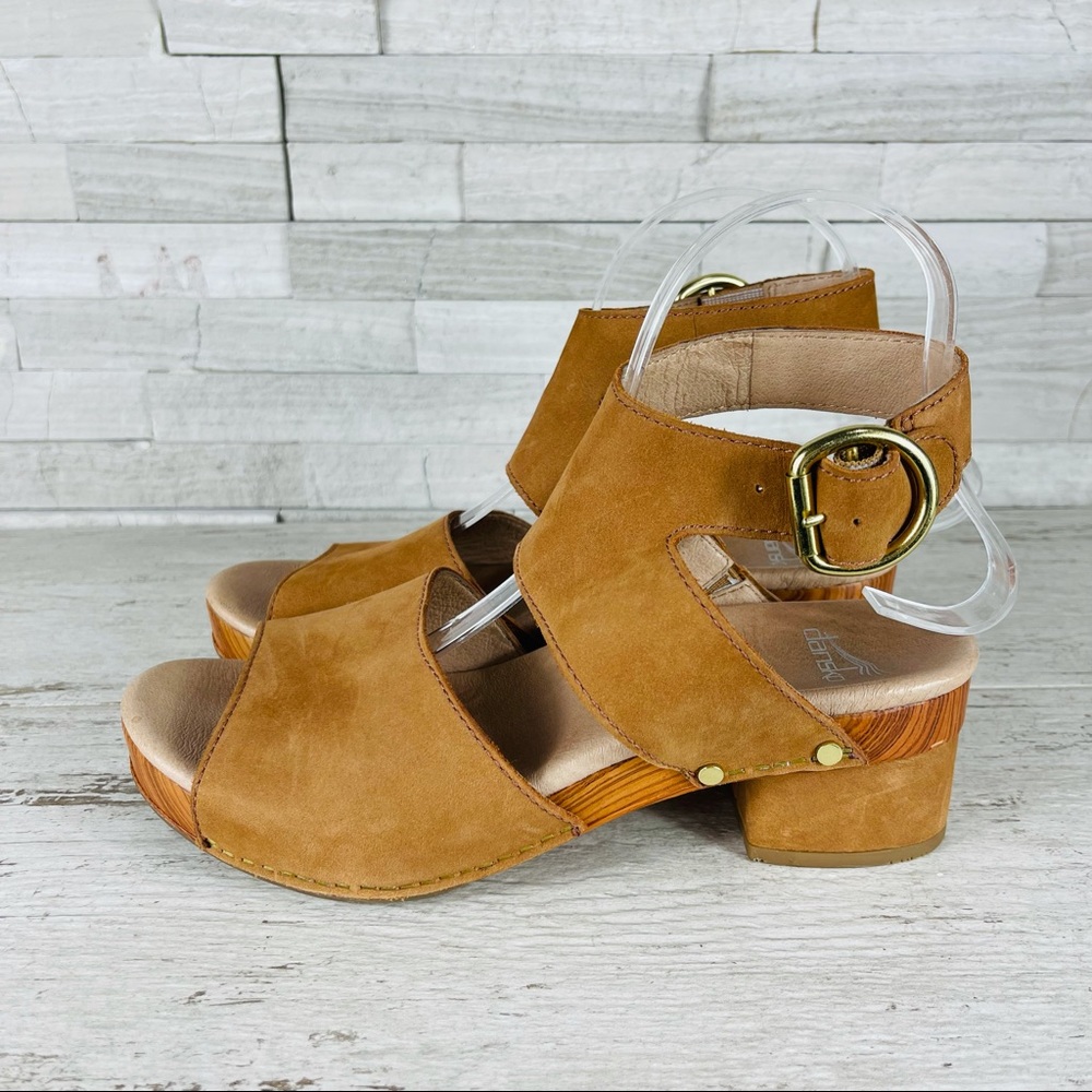 Dansko Minka EUC Camel Leather Comfort Block Heel Sandal Ankle Strap